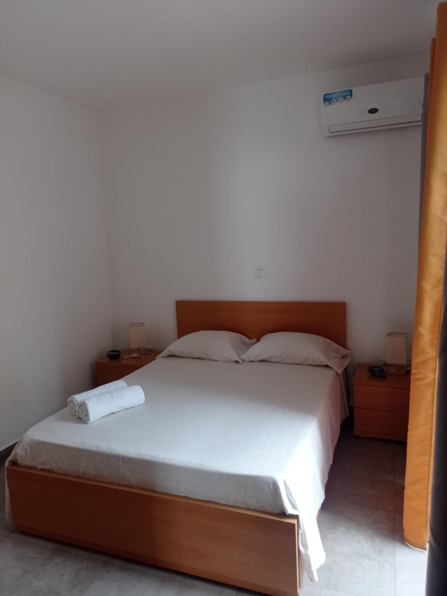 Apartamento Tity T2- Santa Maria